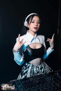 DJ Mie Sexy | Lộ Ảnh Nóng Mie Bikini Cực Xinh Siêu Gợi Cảm
