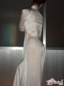 Bộ Ảnh Áo Dài Ướt Mỏng Sexy Huyền Thoại Cực Kỳ Chất