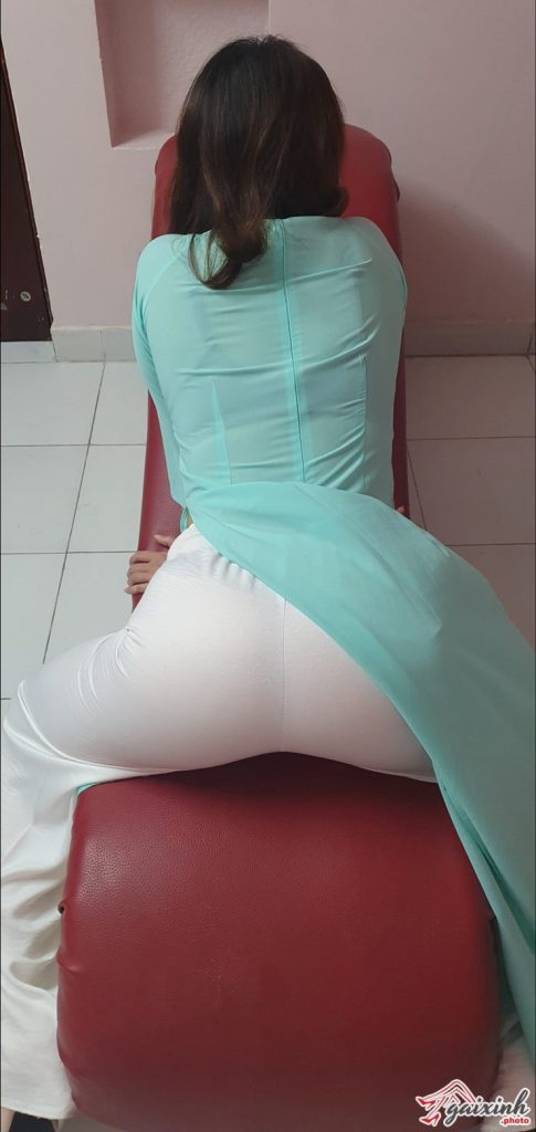Full Bộ Phong Lan Áo Dài Toả Hương Nở Muộn